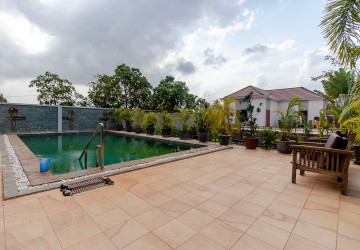 12 Unit Villa Compound For Sale -Svay Dangkum, Siem Reap thumbnail