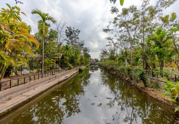 12 Unit Villa Compound For Sale -Svay Dangkum, Siem Reap thumbnail