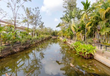 12 Unit Villa Compound For Sale -Svay Dangkum, Siem Reap thumbnail