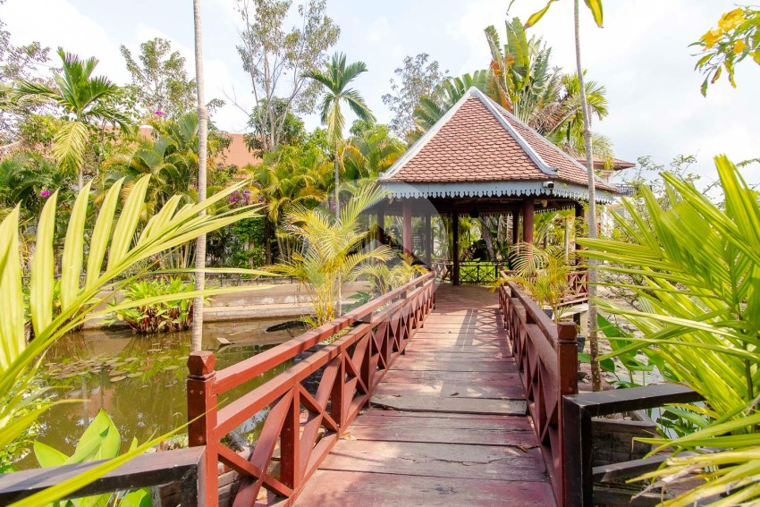 12 Unit Villa Compound For Sale -Svay Dangkum, Siem Reap