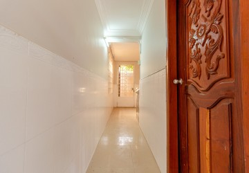 6 Bedroom House For Sale - Sala Kamreuk, Siem Reap thumbnail