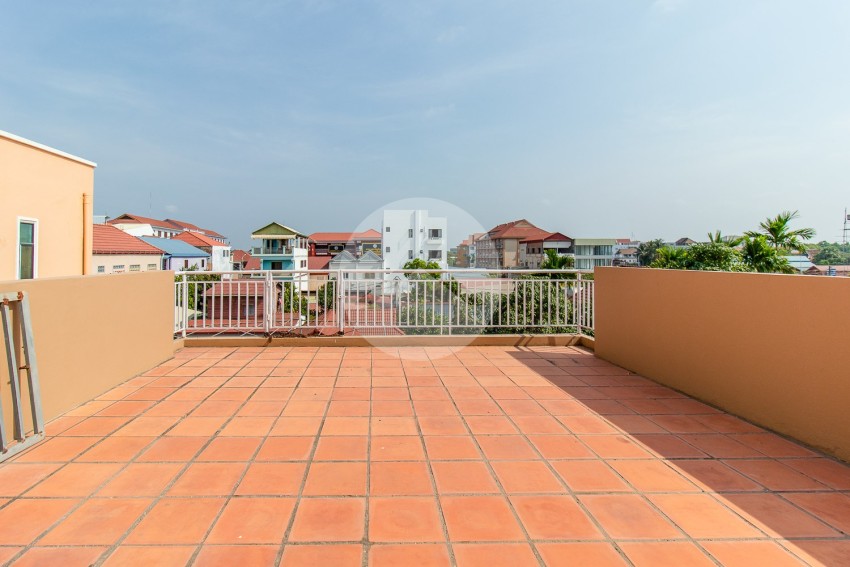 6 Bedroom House For Sale - Sala Kamreuk, Siem Reap