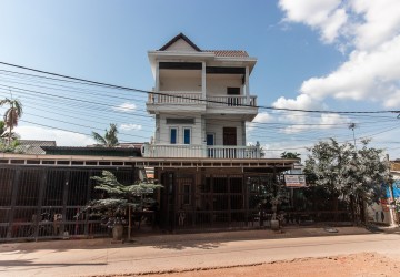 8 Bedroom House For Rent - Svay Dangkum, Siem Reap thumbnail