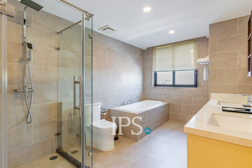3 Bedroom Serviced Apartment For Rent - Toul Kork, Phnom Penh