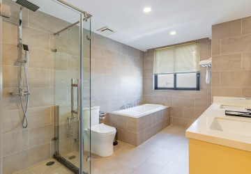 3 Bedroom Serviced Apartment For Rent - Toul Kork, Phnom Penh thumbnail