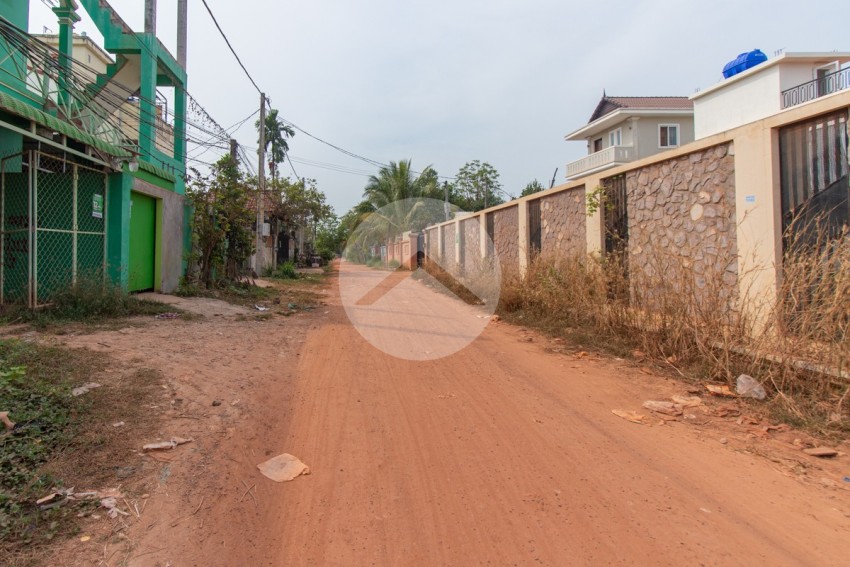 3,954 Sqm Residential Property For Sale - Sala Kamreuk, Siem Reap