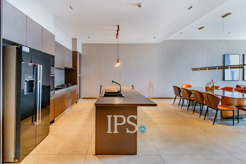 4 Bedroom Penthouse For Rent - Toul Kork, Phnom Penh