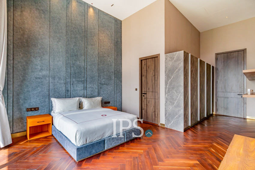 4 Bedroom Penthouse For Rent - Toul Kork, Phnom Penh