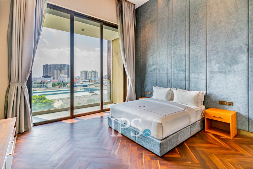 4 Bedroom Penthouse For Rent - Toul Kork, Phnom Penh