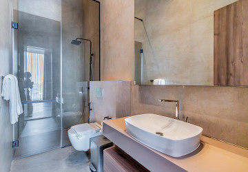 4 Bedroom Penthouse For Rent - Toul Kork, Phnom Penh thumbnail