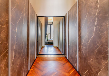 4 Bedroom Penthouse For Rent - Toul Kork, Phnom Penh thumbnail
