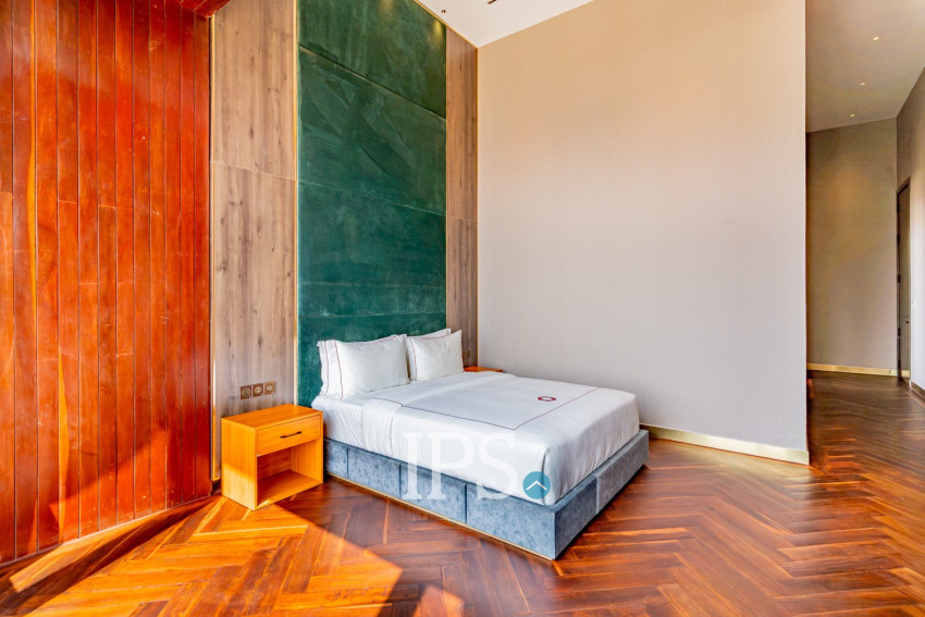 4 Bedroom Penthouse For Rent - Toul Kork, Phnom Penh