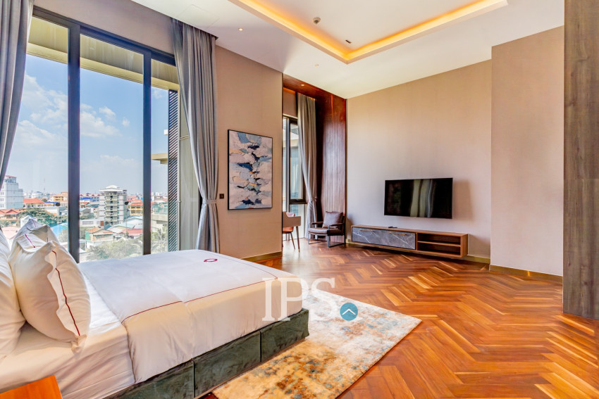 4 Bedroom Penthouse For Rent - Toul Kork, Phnom Penh