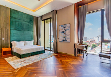 4 Bedroom Penthouse For Rent - Toul Kork, Phnom Penh thumbnail