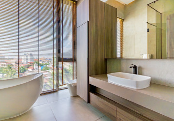 4 Bedroom Penthouse For Rent - Toul Kork, Phnom Penh thumbnail
