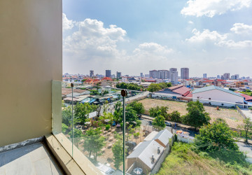4 Bedroom Penthouse For Rent - Toul Kork, Phnom Penh thumbnail