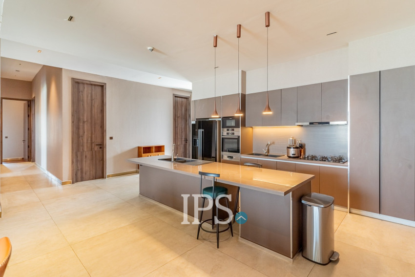4 Bedroom Serviced Penthouse For Rent - Toul Kork, Phnom Penh
