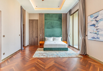 4 Bedroom Serviced Penthouse For Rent - Toul Kork, Phnom Penh thumbnail