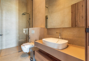 4 Bedroom Serviced Penthouse For Rent - Toul Kork, Phnom Penh thumbnail