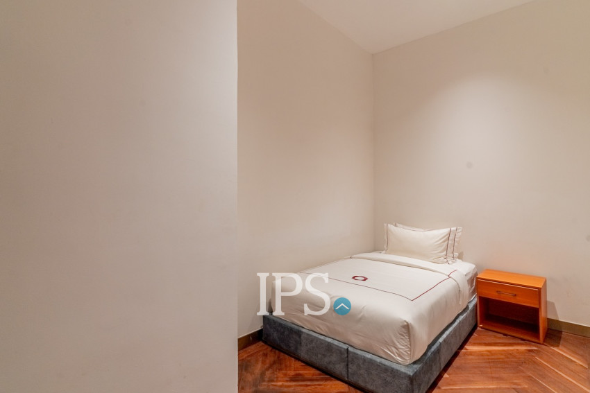 4 Bedroom Serviced Penthouse For Rent - Toul Kork, Phnom Penh