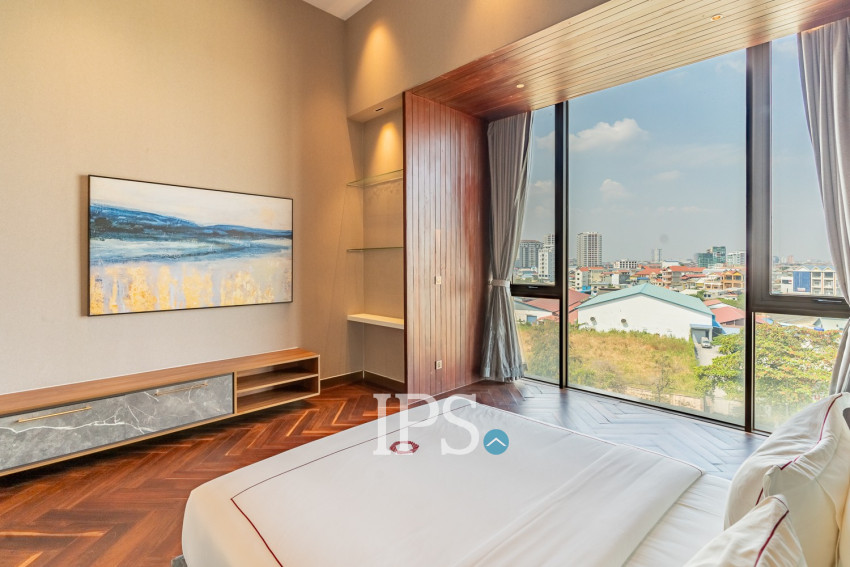 4 Bedroom Serviced Penthouse For Rent - Toul Kork, Phnom Penh