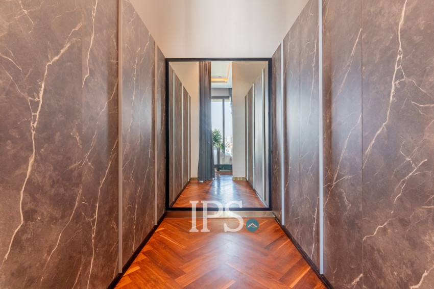 4 Bedroom Serviced Penthouse For Rent - Toul Kork, Phnom Penh