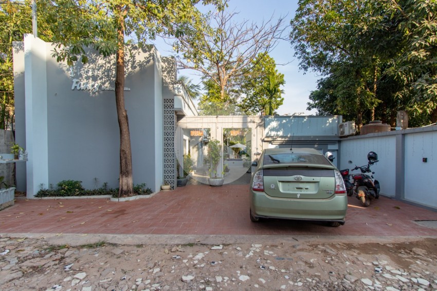 5 Commercial Villa Compound For Sale - Svay Dangkum, Siem Reap