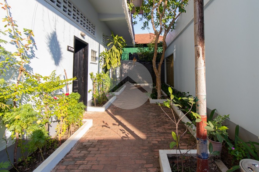 5 Commercial Villa Compound For Sale - Svay Dangkum, Siem Reap