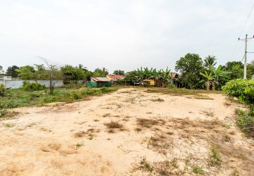 1,592 Sqm Land For Sale - Slor Kram, Siem Reap thumbnail