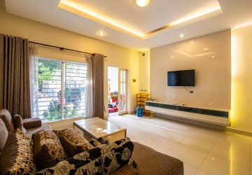 4 Bedroom Linked Villa For Rent - Borey Peng Huoth, Russey Keo, Phnom Penh thumbnail