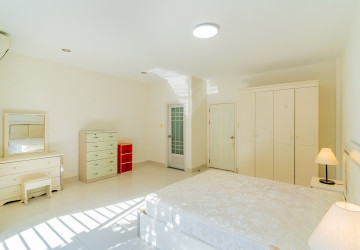 4 Bedroom Linked Villa For Rent - Borey Peng Huoth, Russey Keo, Phnom Penh thumbnail