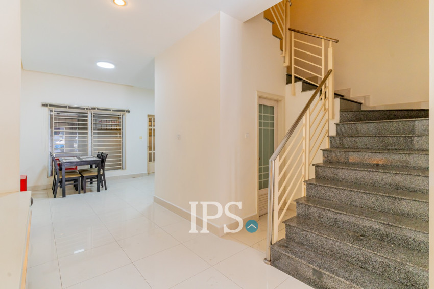 4 Bedroom Linked Villa For Rent - Borey Peng Huoth, Russey Keo, Phnom Penh