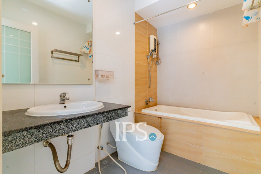 4 Bedroom Linked Villa For Rent - Borey Peng Huoth, Russey Keo, Phnom Penh