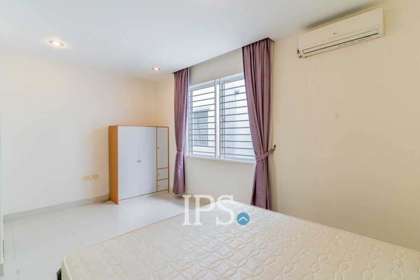 4 Bedroom Linked Villa For Rent - Borey Peng Huoth, Russey Keo, Phnom Penh