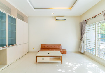 4 Bedroom Linked Villa For Rent - Borey Peng Huoth, Russey Keo, Phnom Penh thumbnail