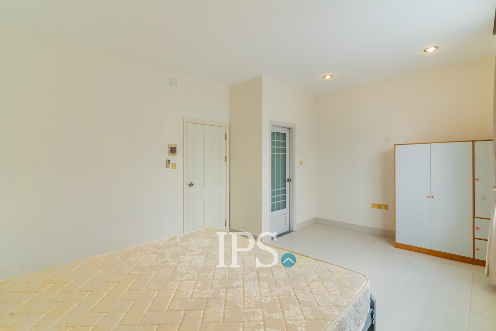 4 Bedroom Linked Villa For Rent - Borey Peng Huoth, Russey Keo, Phnom Penh - Image 26