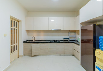 4 Bedroom Linked Villa For Rent - Borey Peng Huoth, Russey Keo, Phnom Penh thumbnail