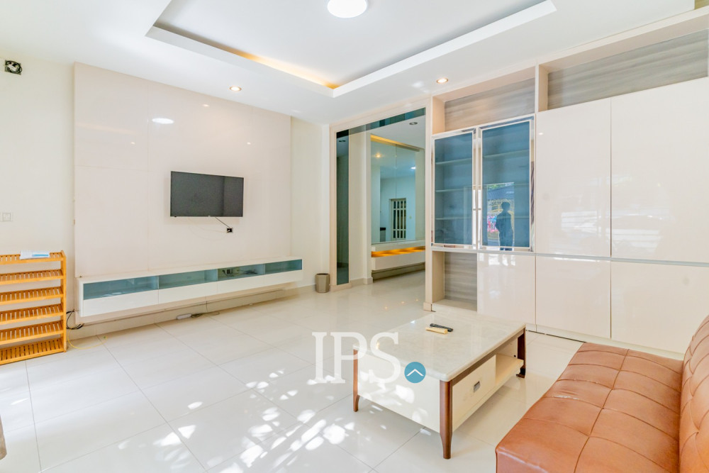 4 Bedroom Linked Villa For Rent - Borey Peng Huoth, Russey Keo, Phnom Penh - Image 2
