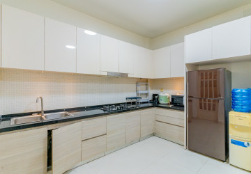 4 Bedroom Linked Villa For Rent - Borey Peng Huoth, Russey Keo, Phnom Penh thumbnail