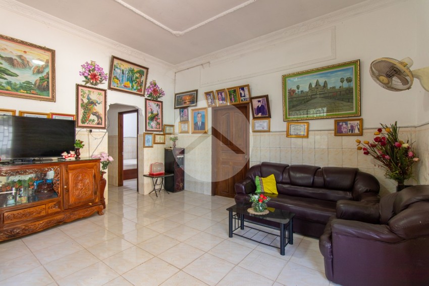 3 Bedroom House For Rent - Svay Dangkum, Siem Reap