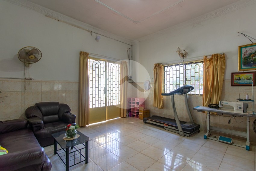 3 Bedroom House For Rent - Svay Dangkum, Siem Reap