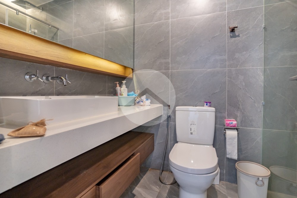 Duplex 2 Bedroom Condo For Rent - Chroy Changvar, Phnom Penh - Image 15