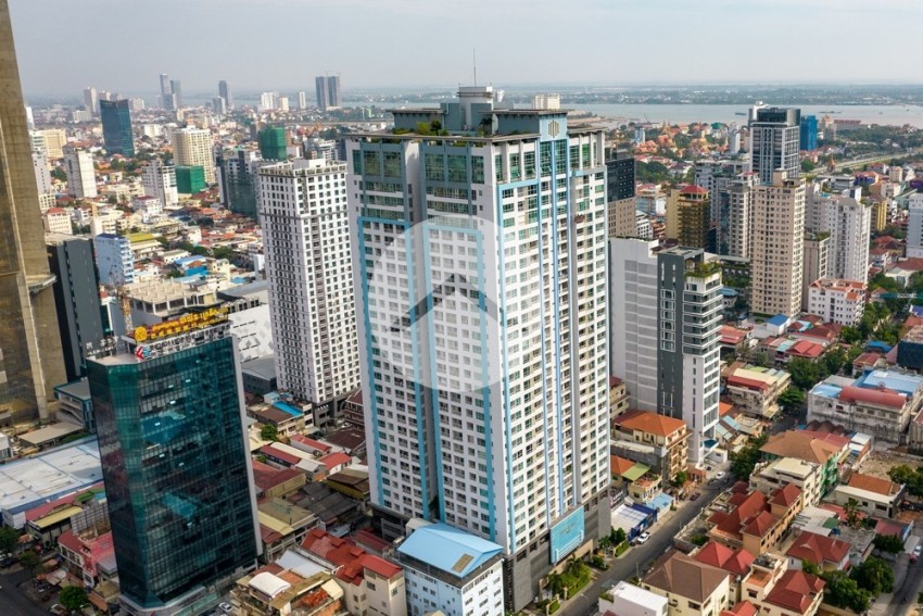 15th Floor 1 Bedroom Condo For Sale - De Castle Royal, BKK1, Phnom Penh