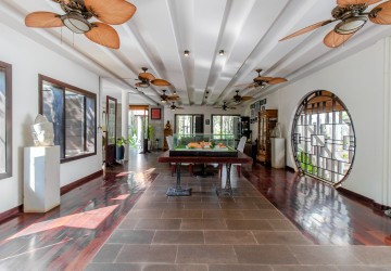 36 Bedroom Hotel For Sale - Sala Kamreuk, Siem Reap thumbnail