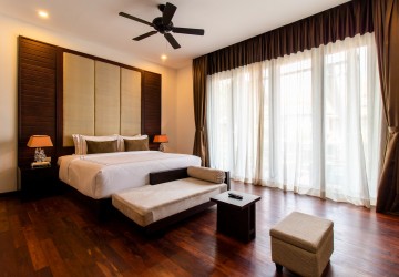 36 Bedroom Hotel For Sale - Sala Kamreuk, Siem Reap thumbnail