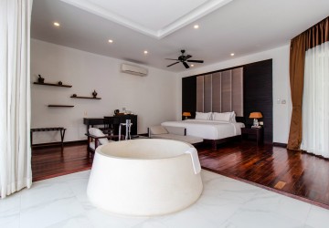 36 Bedroom Hotel For Sale - Sala Kamreuk, Siem Reap thumbnail