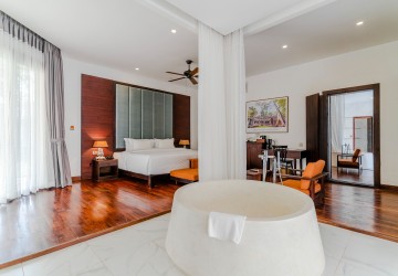 36 Bedroom Hotel For Sale - Sala Kamreuk, Siem Reap thumbnail