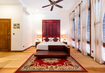 36 Bedroom Hotel For Sale - Sala Kamreuk, Siem Reap thumbnail