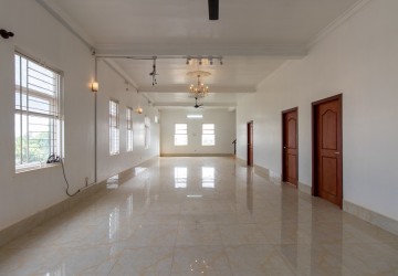 6 Bedroom House For Rent - Sala Kamreuk, Siem Reap thumbnail