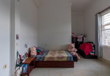 6 Bedroom House For Rent - Sala Kamreuk, Siem Reap thumbnail